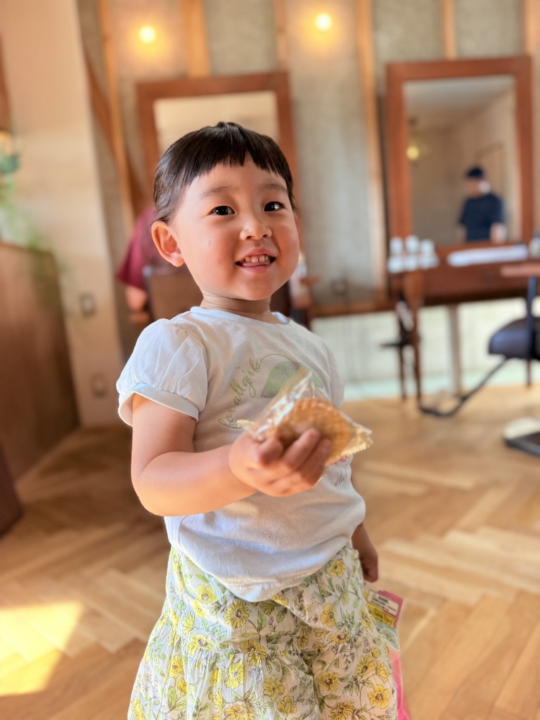 ニコニコ〜 ニコニコ〜